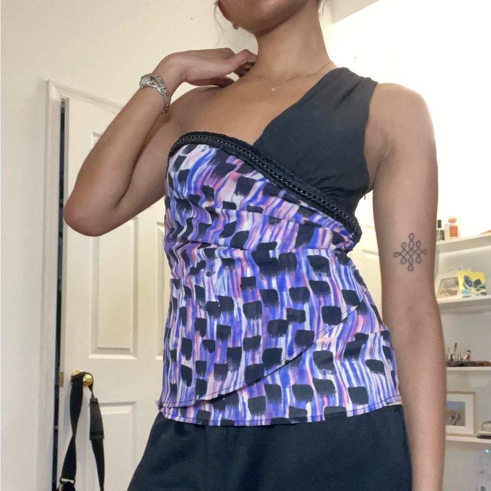 BEBE Purple One Shoulder Ruched Top